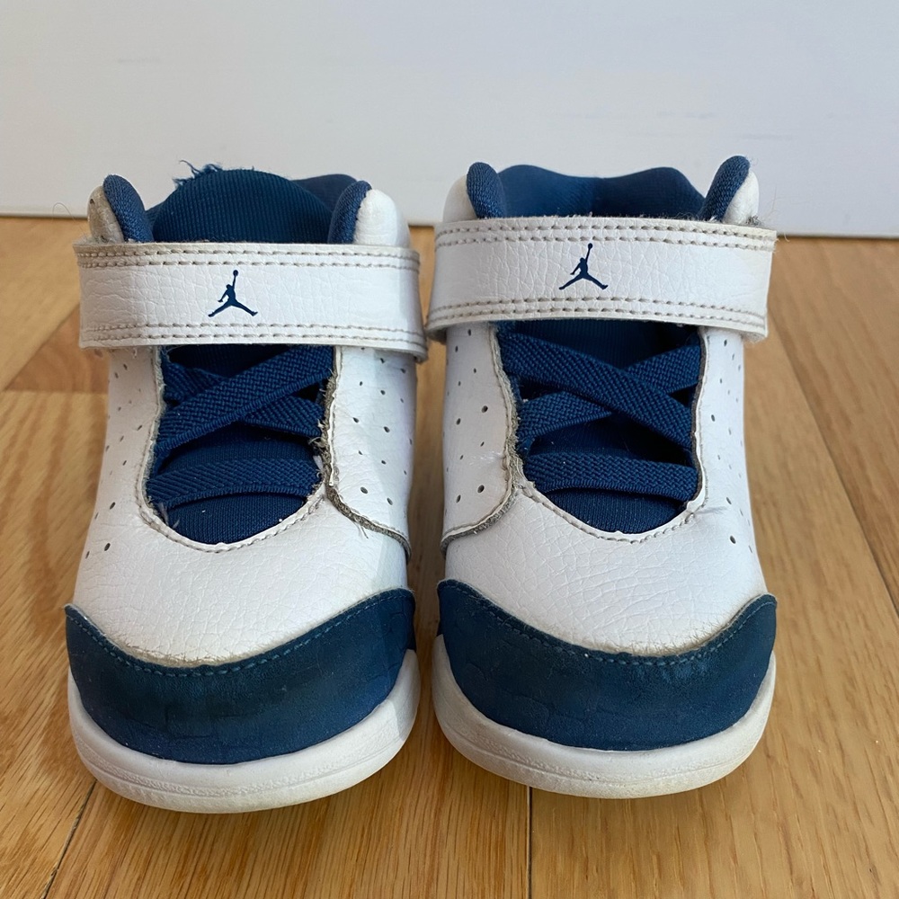 Toddler Jordan Sneakers- blue and white